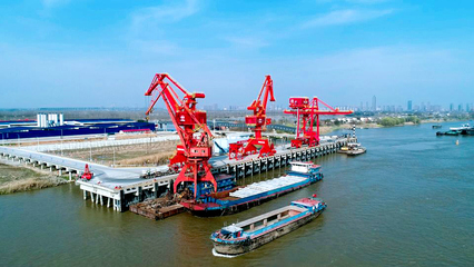 我國建成首個大盾構基地配套碼頭 賦能超級工程，引領基建管理新范式